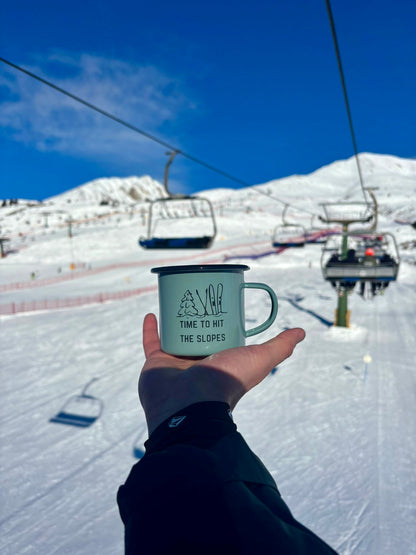 Skiing Mug