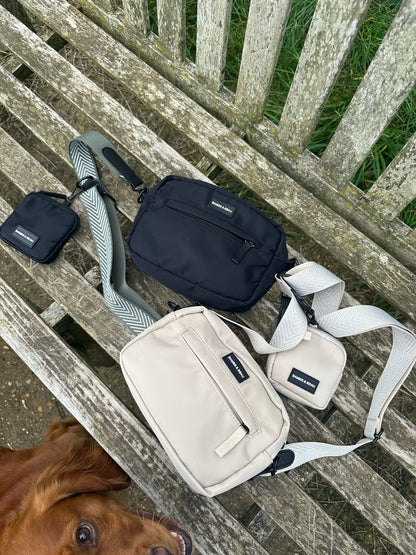 Black Dog Walking Bag